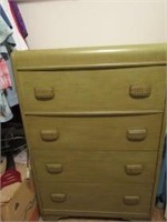 old Green chest of drawers