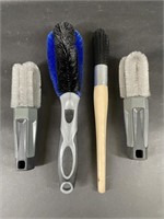 Carrand Brush & Other Various Brushes