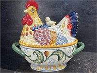 FITZ AND FLOYD PORCELAIN LARGE CHICKEN ON NEST