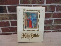 Vintage Table Top Bible