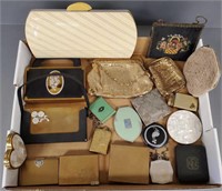 Group vintage compact purses & compacts incl.