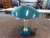 Green lamp