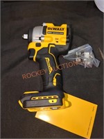 DEWALT 20v 1/2" compact impact wrench, tool Only
