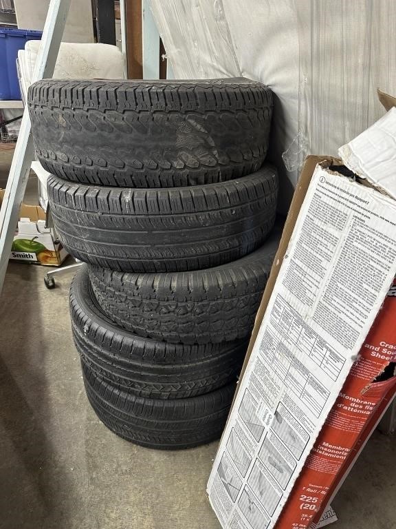 LOT OF 5 TIRES NOTE 255/70 R16