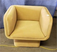 Roma Lounge Chair $1300