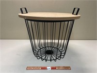 WIRE BASKET WITH LID 17 X 16 INCH