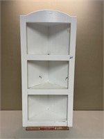 WALL MOUNT WOODEN CORNER DISPLAY SHELF 14.25X31.5'