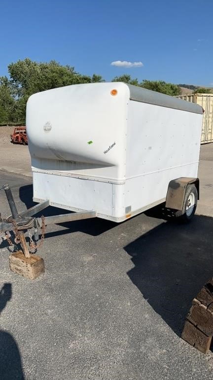 1996 WELLS CARGO 5X8 ENCLOSED SINGLE AXLE TRAILER