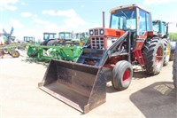 1977 IHC 1486 Tractor #U10112