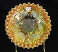 Petal & Fan crimped edge 6" plate - peach opal