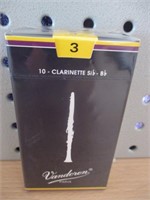 10 CR103 Vandoren Clariret Reeds