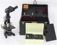 EARLY 20TH C. ZEISS GERMAN MICROSCOPE WITH BOX