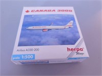Herpa Wings Airbus A330-200 Canada 3000 1:500