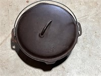 Cast Iron Dutch Oven