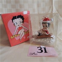 BETTY BOOP MUSIC BOX ORNAMENT  NEW IN BOX