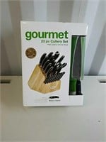 New Gourmet 23 piece cutlery set
