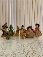 9 VINTAGE DOLLS (SEE WRITE UP)