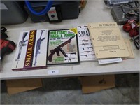 ASSORTED GUN & MILITARY BOOKS