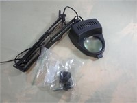 Adjustable Arm Magnifier Light