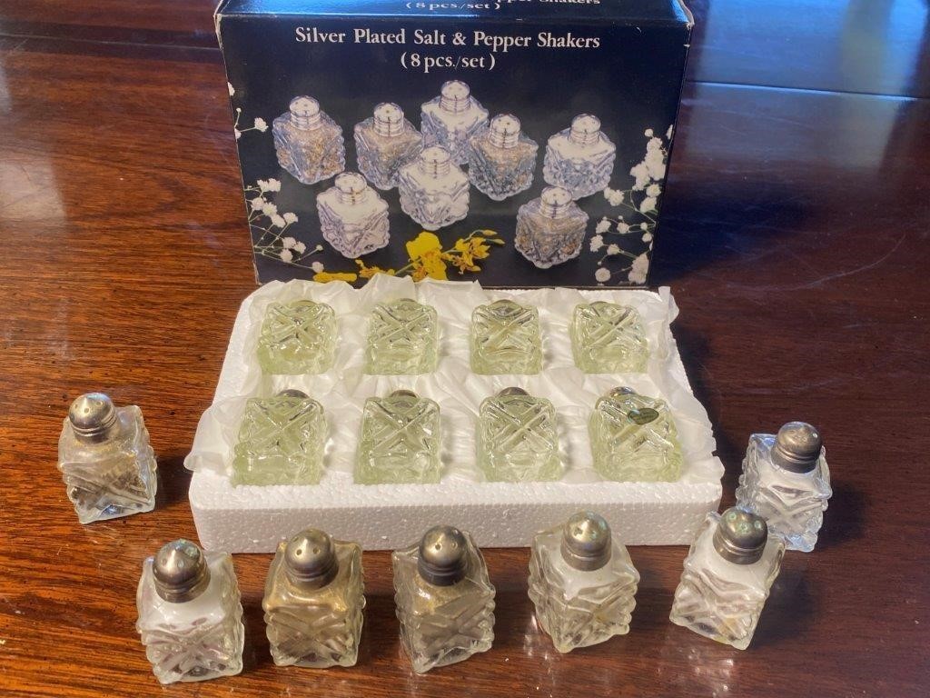 Silver Plated Salt/Pepper Shakers
