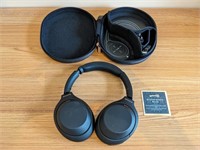 Sony WH-1000XM4 Wireless Headphones/Case