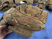 Vintage Hal Lanier Wilson baseball glove