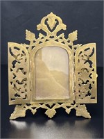 Ornate Victorian Style Brass Photo Frame VTG