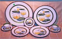 9 Pcs. Water Lily Incl. 14", 12" Chop Plates