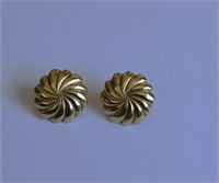 1980's 14 K Gold Earrings