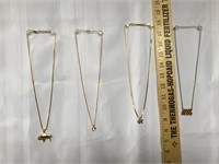 Miscellaneous gold necklaces