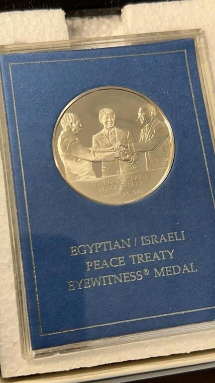 Franklin Mint Sterling Silver "Eyewitness Medal" E