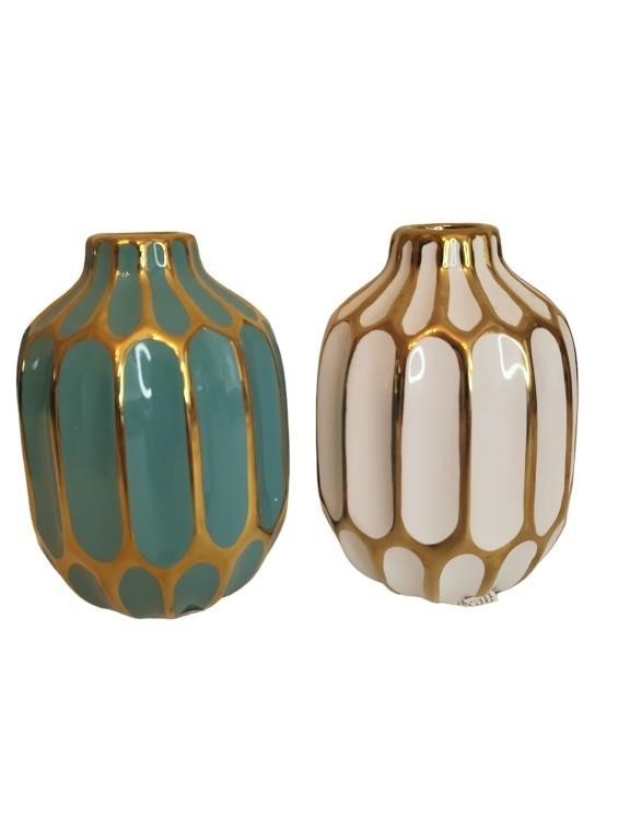 2 5" Decorative Bud Vases