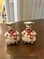 Vintage Chefs S&P Shakers