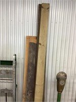4 pieces of lumber