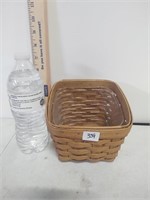 longaberger basket with protector