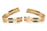 PAIR OF 18K YELLOW GOLD AND DIAMOND EARRINGS, 8.1g