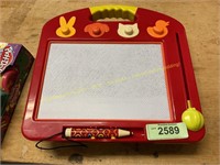 Unknown drawing board toy with back lap cushion
