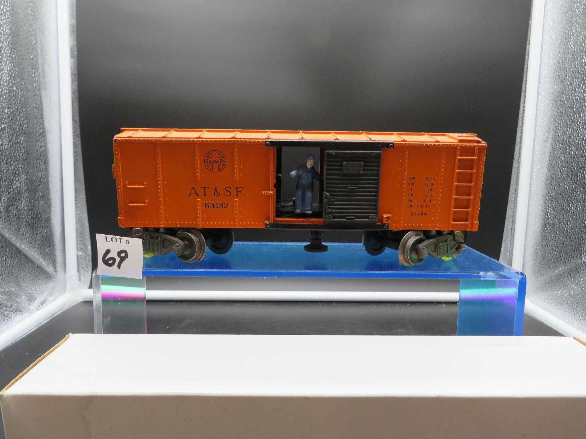 Lionel AT&SF #3464 Box Car