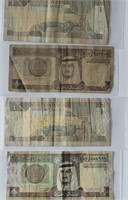 4- SADIA ARABIA 1 RIYED NOTES