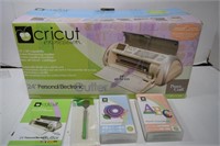 Cricut Expression and Extras w/ Instruction Book