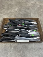 Large assortment of kitchen knives