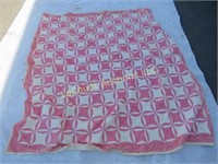 vintage quilt blanket great pattern