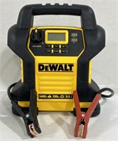 (CW) DeWalt Jump Starter w/ Digital Air Compressor