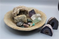 16 Pcs. Amethyst, Quartz, Crystals, Geodes+