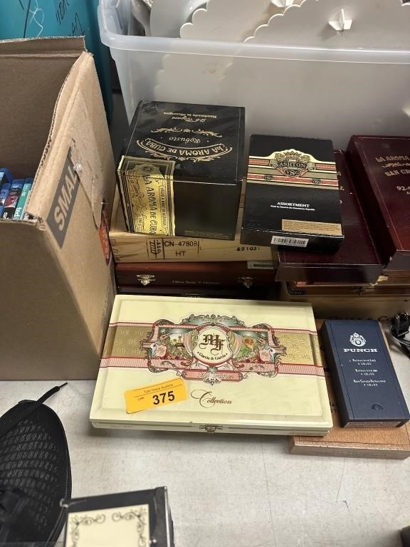 LARGE LOT OF CIGAR BOXES