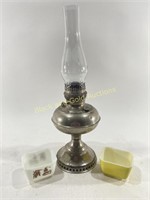 VTG Rayo Oil Lamp & (2) Pyrex Dishes