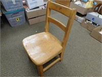 SMALL SCHOOL CHAIR