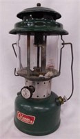 1972 Coleman kerosene lantern, model 220F,