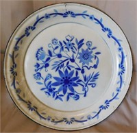 Blue Delft enameled tray, 18" diameter