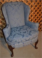 Sherrill Furniture allover upholstered  Queen Anne